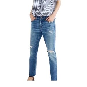 Madewell The Slim Boyjean Distressed Denim Size 26